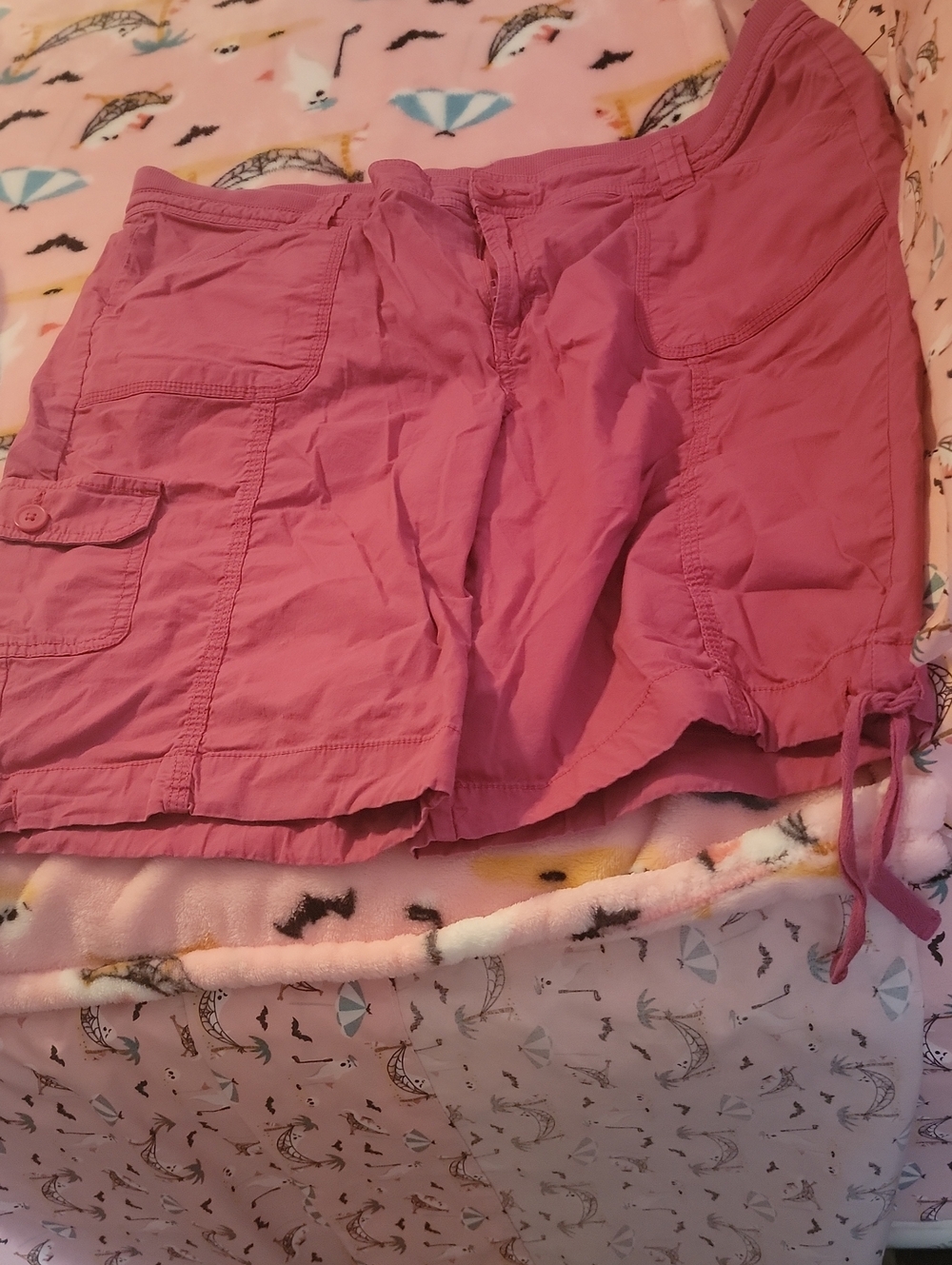 Women’s Pink Cargo Shorts